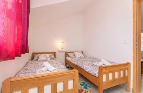 3 Bedroom Amazing Apartment In Banjevci - Foto 22