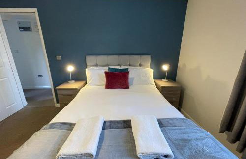 Large Apartments next to East Midlands Airport with Free Gated Parking! - Photo 75