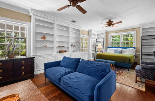 7BR Historic Estate Private Yard Near DC and Old Town - Vassar - Foto 12