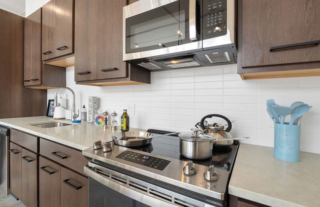 Ballpark Luxury Loft Steps from Arch - Photo 6