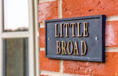 Cottage - Sleep 4 Pet Friendly & Enclosed Garden - Foto 42