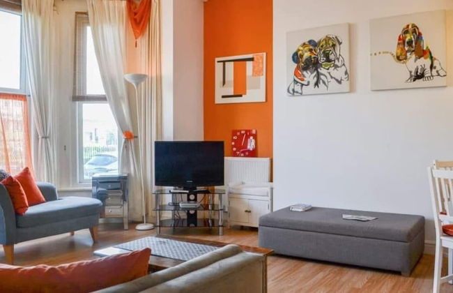 1 Bed Studio Sleeps 4 - Seaside, Dog Friendly - Photo 8