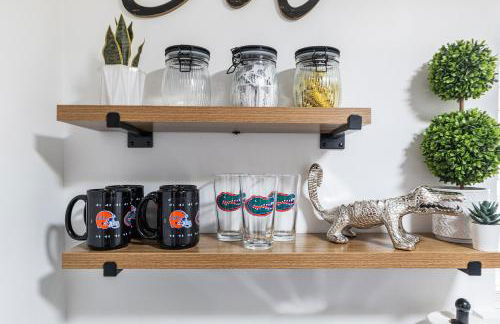 Modern & Stylish Condo Near UF, Shands & VA - Foto 19