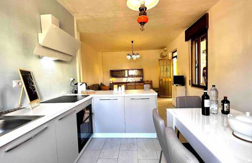 Under the Lemon Tree - Foto 15