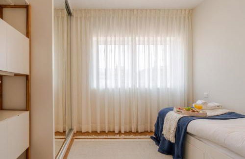 Stylish & Spacious Apartment by HostWise - Foto 10