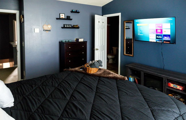 Amazin Lrg 3 Bed house w/ King bed - Foto 3