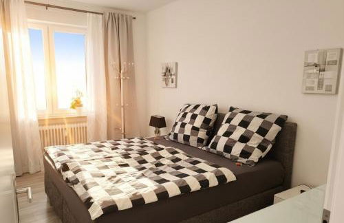 Helle Premium Ferienwohnung Christine Zweibrücken Ruhig Citynah, 100qm, Sonnentrasse - Foto 2