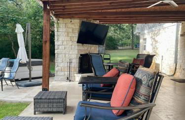 Gated Estate Escape! Three BR - Foto 44