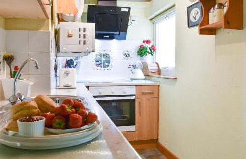 The Swallows - Foto 11