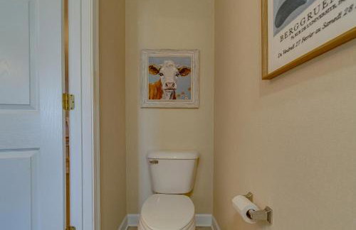 Community Pools and Beach Smith Mountain Lake Condo - Foto 13