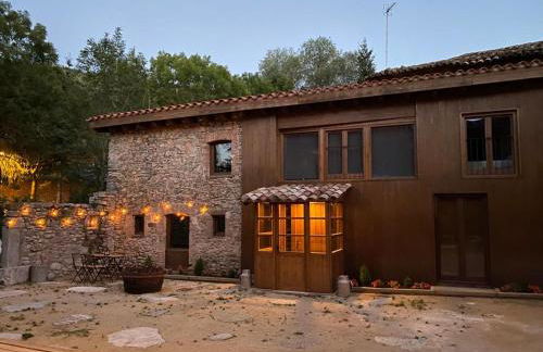 Turisme Rural Ca l'Axai casa 2 - Foto 8