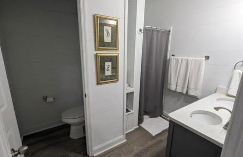 Aunt Beas House - Photo 17