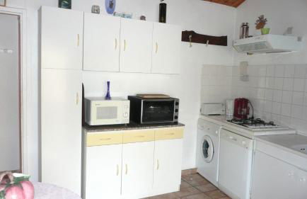 15mn de Cannes, Villa la Soleiade , Gites , type T2, clim, piscine, parking au Lac de Saint-Cassien VAR - Foto 9