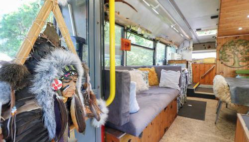 The White Cloud Bus - Foto 3