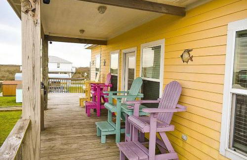 Welcome To Sarenity a 3Bd 2Bth home in Crystal Beach, Tx - Foto 23
