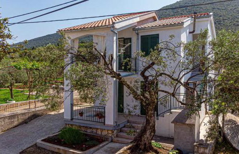2 Bedroom Stunning Apartment In Osobljava - Foto 7