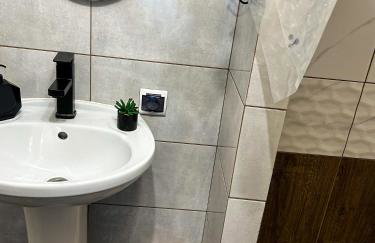 DOLINA ROZTOKI-mieszkanie,pokoje lub domek z lokalem na poddaszu - Foto 7