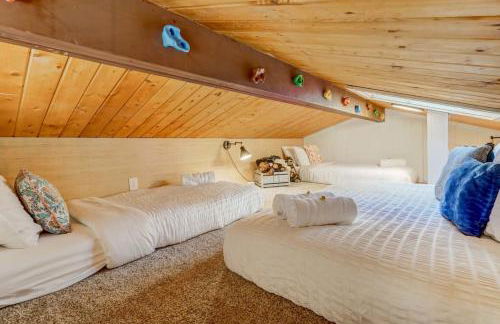 Timber Peak Cabin - Hot Tub BBQ Scenic Views - Foto 43