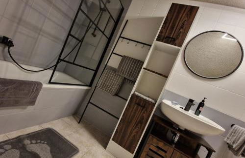 Ferienwohnung/Monteurunterkunft 2.0 Leopolshall - Foto 13