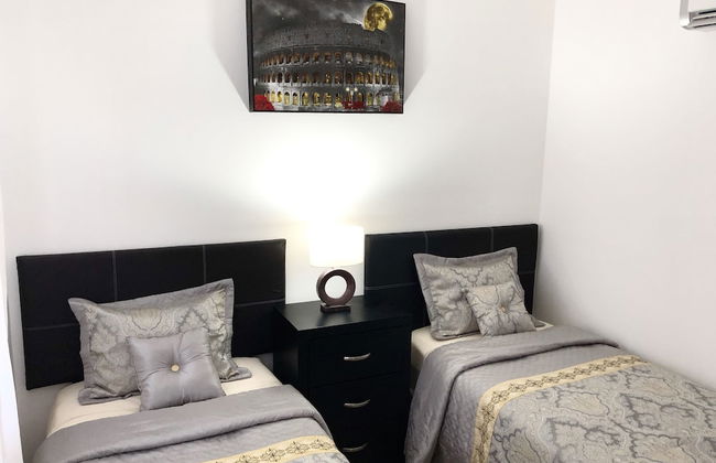 Habitalia Apartments - Photo 25