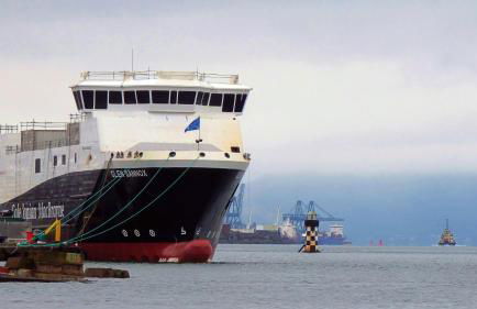 Loft Apartment - Photo 21