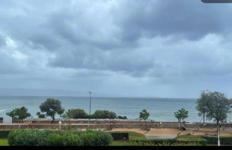 Superbe Pieds dans l eau ajaccio face à la mer plage de sable fin route des îles des sanguinaires - Foto 5
