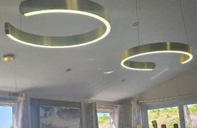 The Blue Lagoon 2 bedroom lodge with hot tub - Foto 19