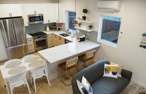 Steps to Alki Beach with Water Views Rooftop deck - Foto 2