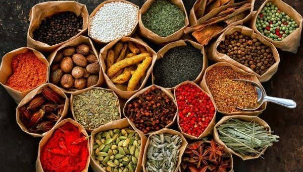 Kathmandu Food Tour - Foto 4, Learn a few tips and tricks on this food tour full of spice