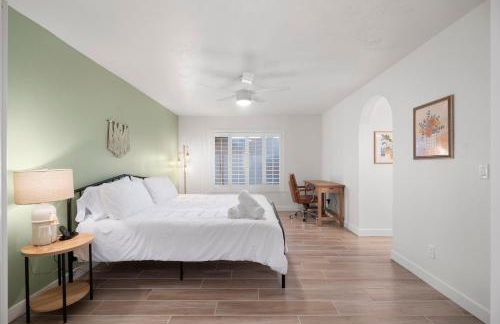 Large Pool With Diving Board, Remodeled 3bdrm, Near State Farm STDM and More! - Foto 14