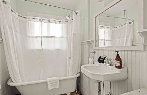 Downtown Craftsman with Hot Tub - Foto 15