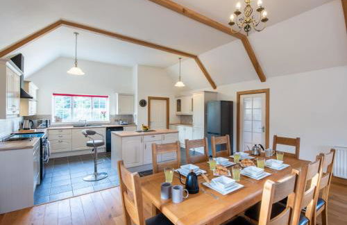 Holiday Home Mountain View Lodge by Interhome - Photo 8