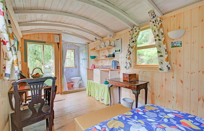 Shepherds Hut Near Exmoor National Park - Photo 12