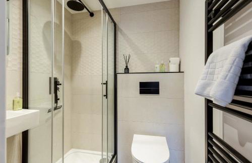 Modern, comfy Town centre gem, near beach, parking - Foto 19