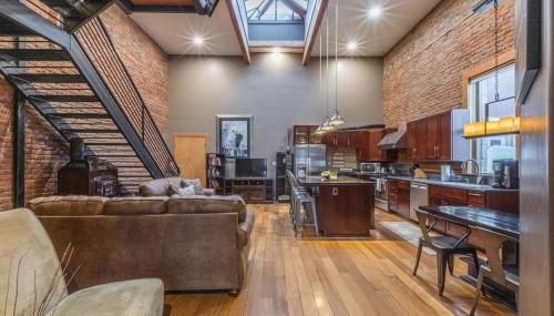 736 1/2 A Main Street - Foto 2