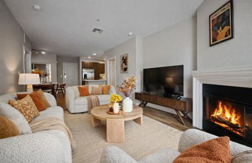 Promo Casa Miel Heart of Westwood Luxury Condo - Photo 21