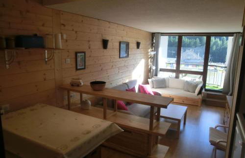 Appartement studio front de neige, accès direct aux pistes - Photo 4