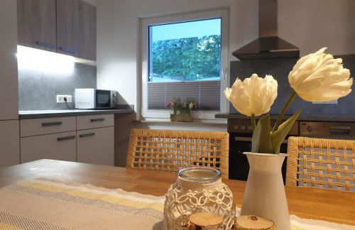 FeWo Frühling in der Villa Waldrand mit großem Garten - Foto 12