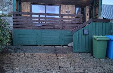 THE MOORINGS - Photo 27