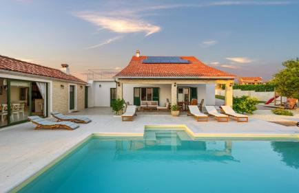 Villa MilaMar by Villas Guide - Photo 4