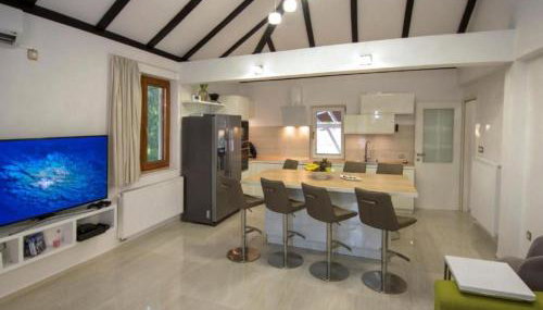 Villa Gabriel - Three Bedroom Villa with Outdoor Pool - Foto 3
