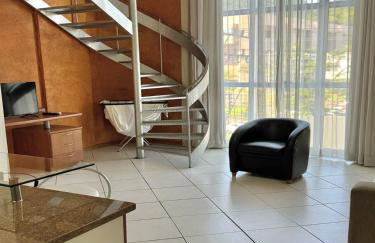 Saint Sebastian Flat 201 - Com Hidro! até 3 pessoas, Duplex, no centro - Foto 11