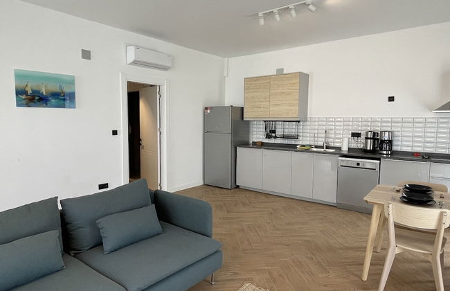 OlivAparts - Photo 41