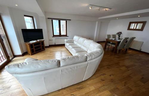 Westward Ho! Oceanview Getaway with Parking - Foto 2