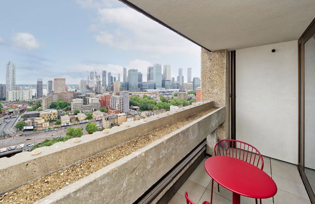 Elegant Two-bedroom Apartment in Vibrant Poplar - Foto 19