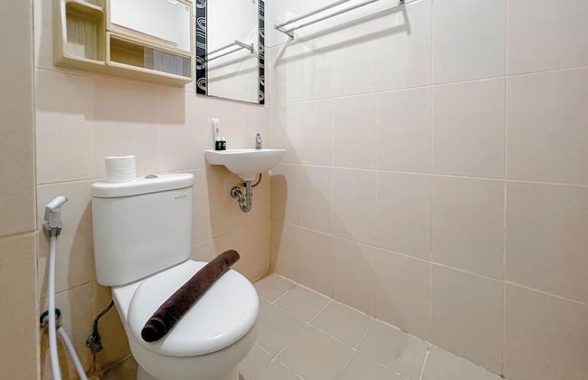 Best Price And Good Location 1Br At Bale Hinggil Apartment - Foto 13