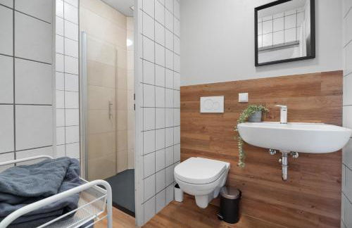 Teamquartier Erfurt Nord mit Stellplatz - Foto 12