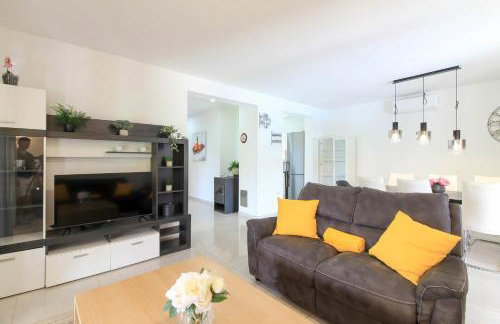 Wonderful villa wit pool surrounded by nature, high level of privacy a few minutes to the beach and town center by car by WiiBuk - Foto 27