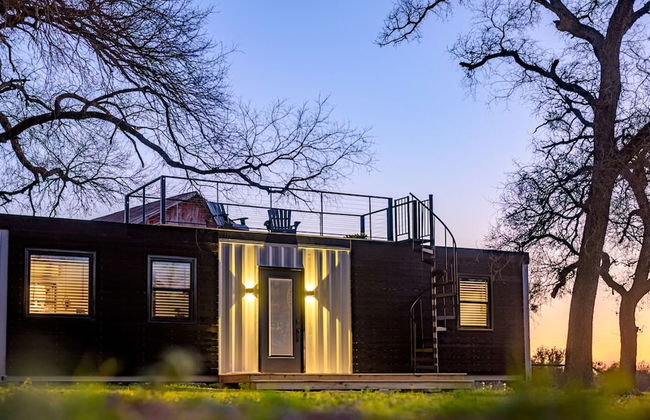 The Blue Ridge Container Tiny Home in the Country - Foto 35