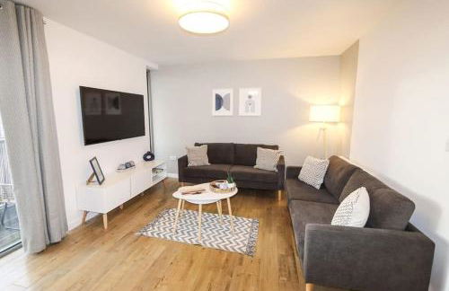 City Views by the Castle, Free Designated Parking. - Photo 12